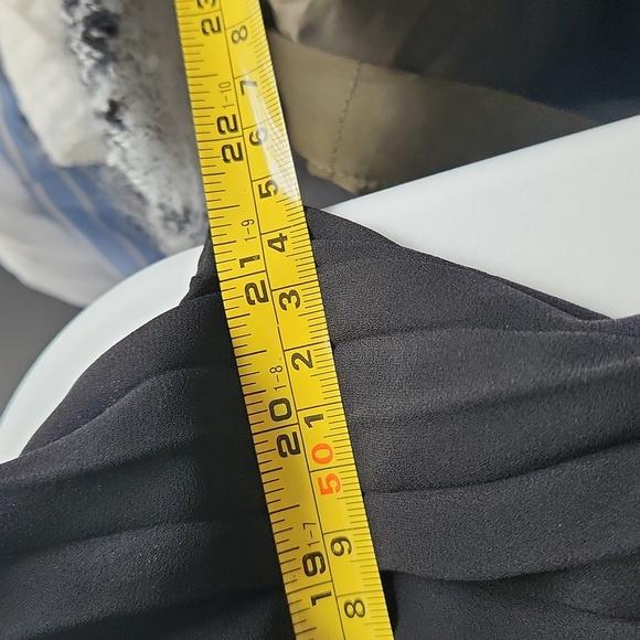 Ann Taylor Black Dress - Picture 9 of 9